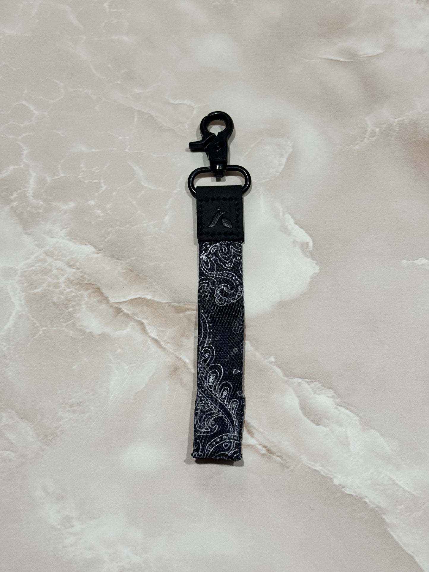 DoBuddy: Black - Paisley